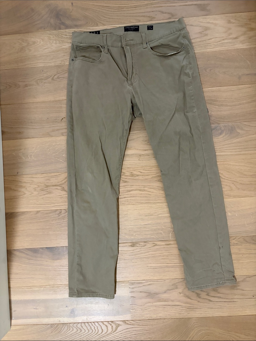 Lucky Brand Men's Olive Slim Chinos